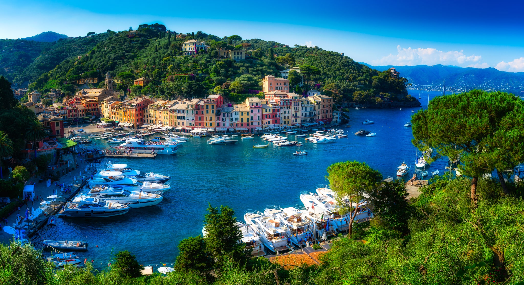 https://baroque-media.s3.amazonaws.com/yachts/destinations/italian-riviera.jpg